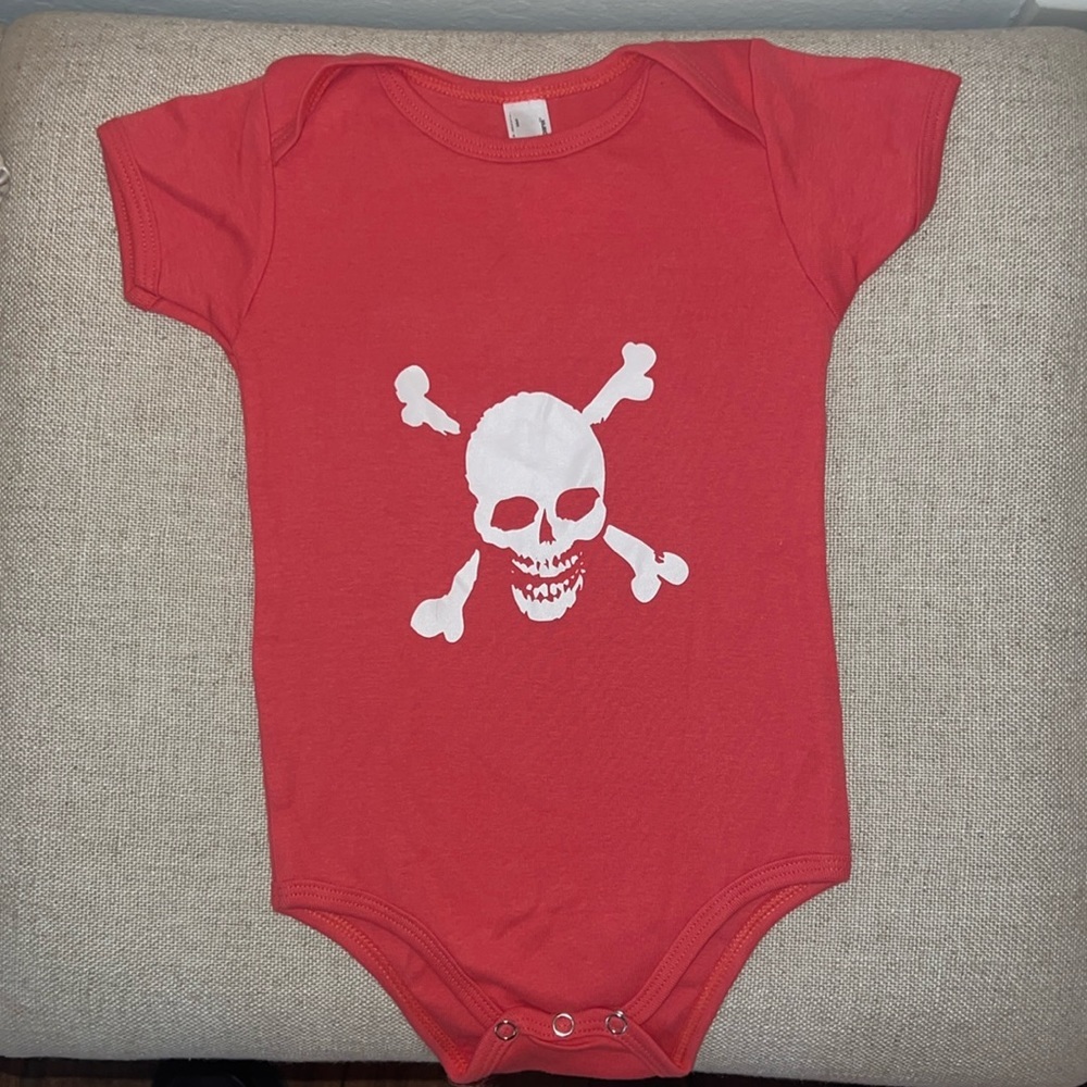 Skull Baby Onesie - Picture 1 of 4
